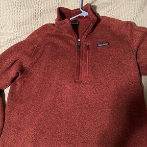 Men’s size Large Patagonia better sweater - Red EUC